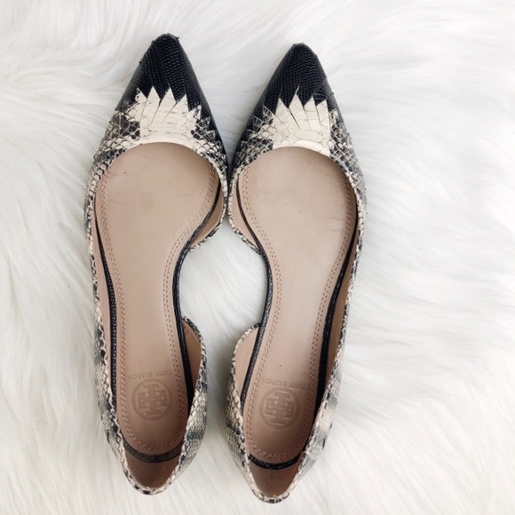 Tory Burch Shoes - Tory Burch Pointed Flats. Size 8